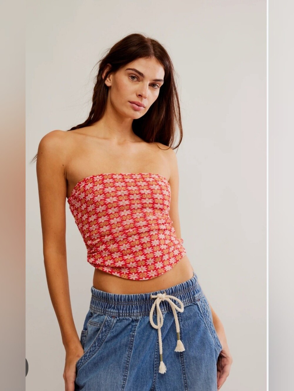 Free People Boulevard Tube Top is a lightweight, strapless bandeau-style crop Xl